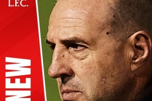 64岁前守门员教练奥乔托雷纳去世，利物浦官方发文哀悼