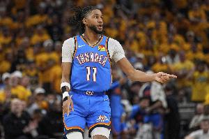 哈滕：以赛亚-乔复出太棒了 他是联盟中最好的射手之一