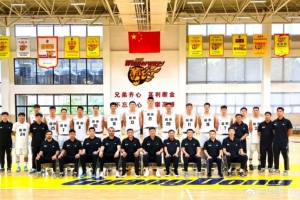 太厚了！记者：广东全运男篮12人放到其他队 是都能打首发的水平