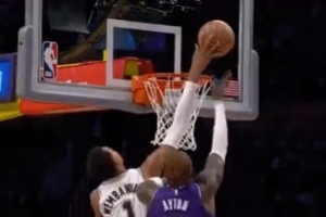 你是什么状元？文班亚马大帽艾顿天赋完全压制