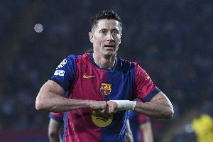 塞尔电台：西蒙尼十分欣赏莱万，马竞可能是他的下一站