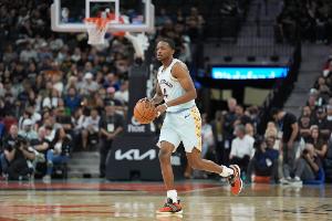 福克斯：我听从医疗团队的建议 球队保护我也是想保护好这份资产