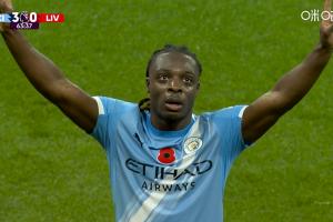 他像个战神！多库vs利物浦表现合集：世界波+造点+屡次单人爆破