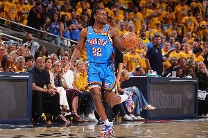 卡鲁索：一直和华莱士强调注重录像分析 摸清对手习惯能掌控比赛