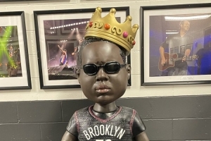 曼恩谈主场纪念说唱传奇B.I.G：布鲁克林是少数会纪念文化的地方